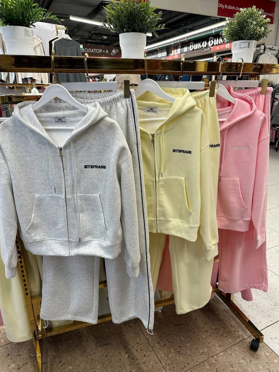 костюм спортивный женский,костюм женский,спортивные костюмы ,спортивный костюм двойка,спортивный костюм