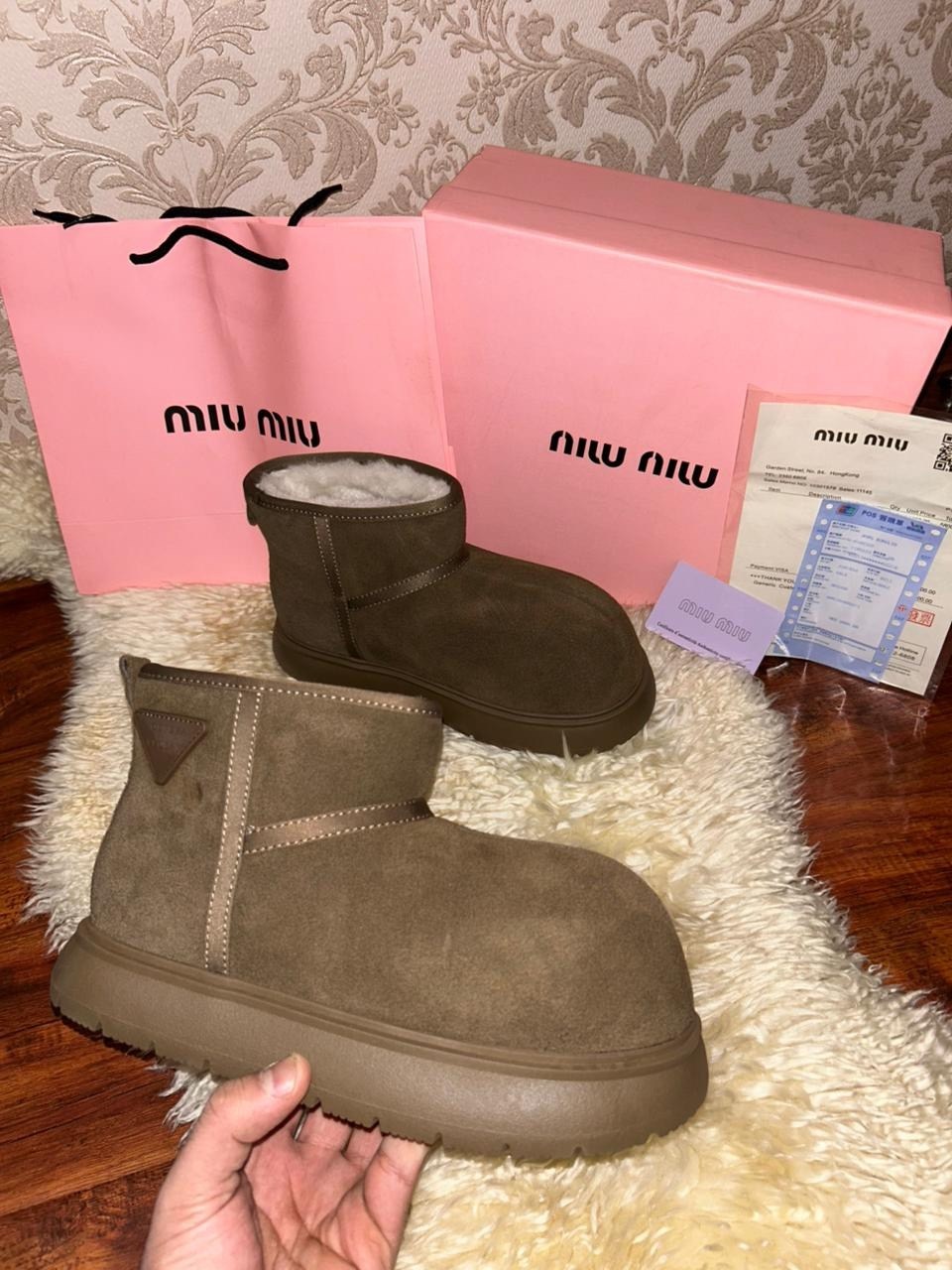 зимние женские угги miu miu,ботинки miu miu,,женские угги,женские угги ugg желто-коричневый
