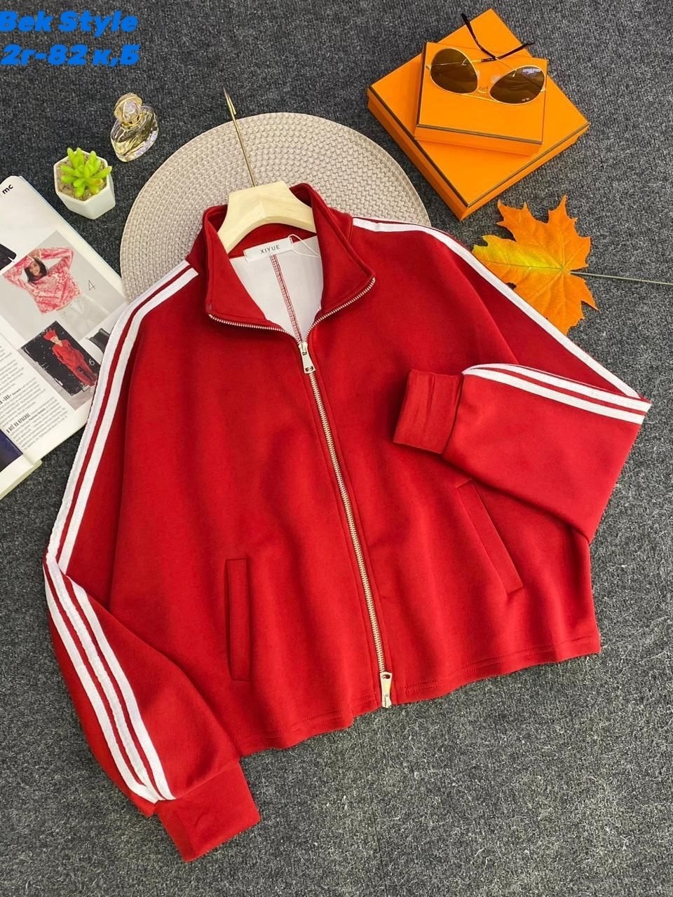 женская кофта,повседневная куртка,стильный бомбер,куртка женская,куртка бомбер