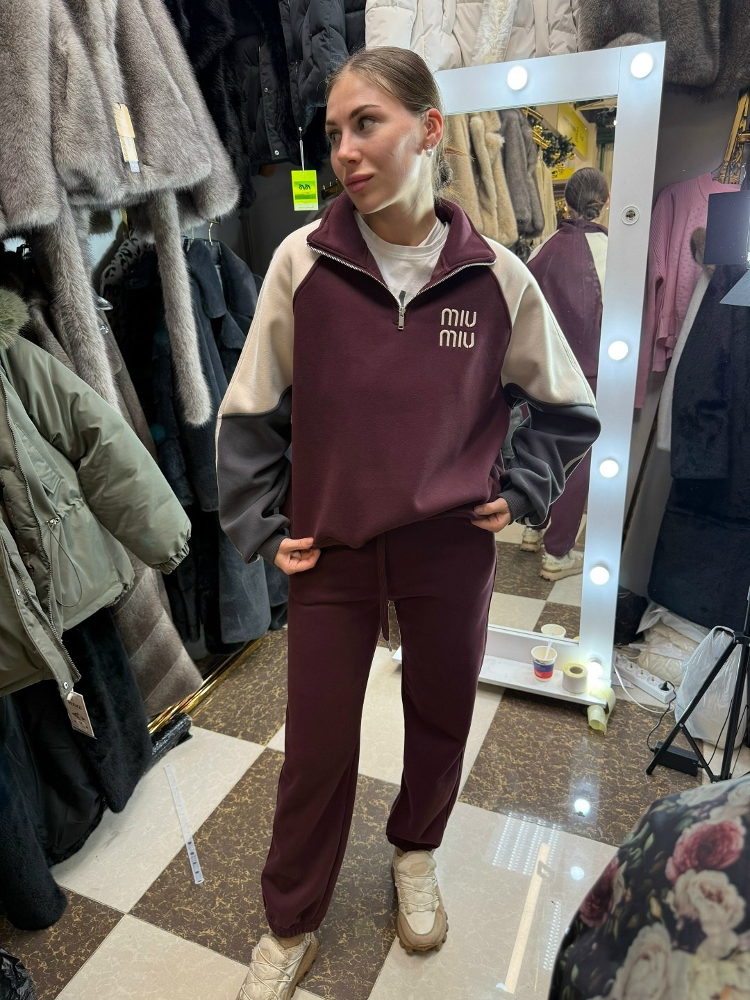 спортивные костюмы женские,костюм спортивный,одежда для спорта,женский костюм,спортивный костюм стильный