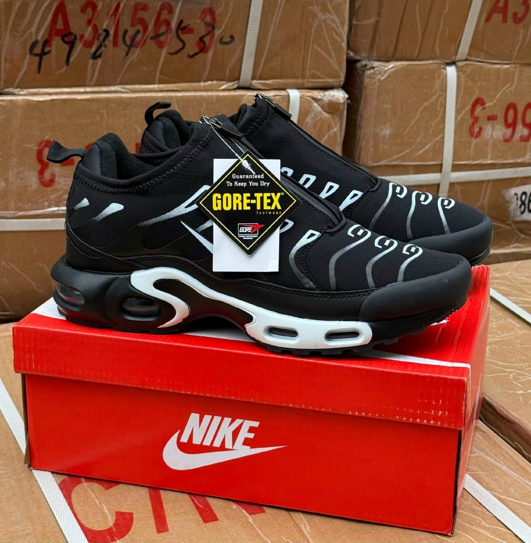 кроссовки мужские nike air max tn plus,кроссовки nike air max plus tn,nike air max plus tn,nike air max tn plus black,nike air max tn