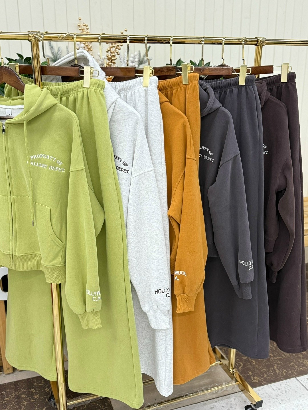 спортивный костюм женский,спортивный костюм,женский спортивный костюм на флисе,женский костюм,костюм женский тройка