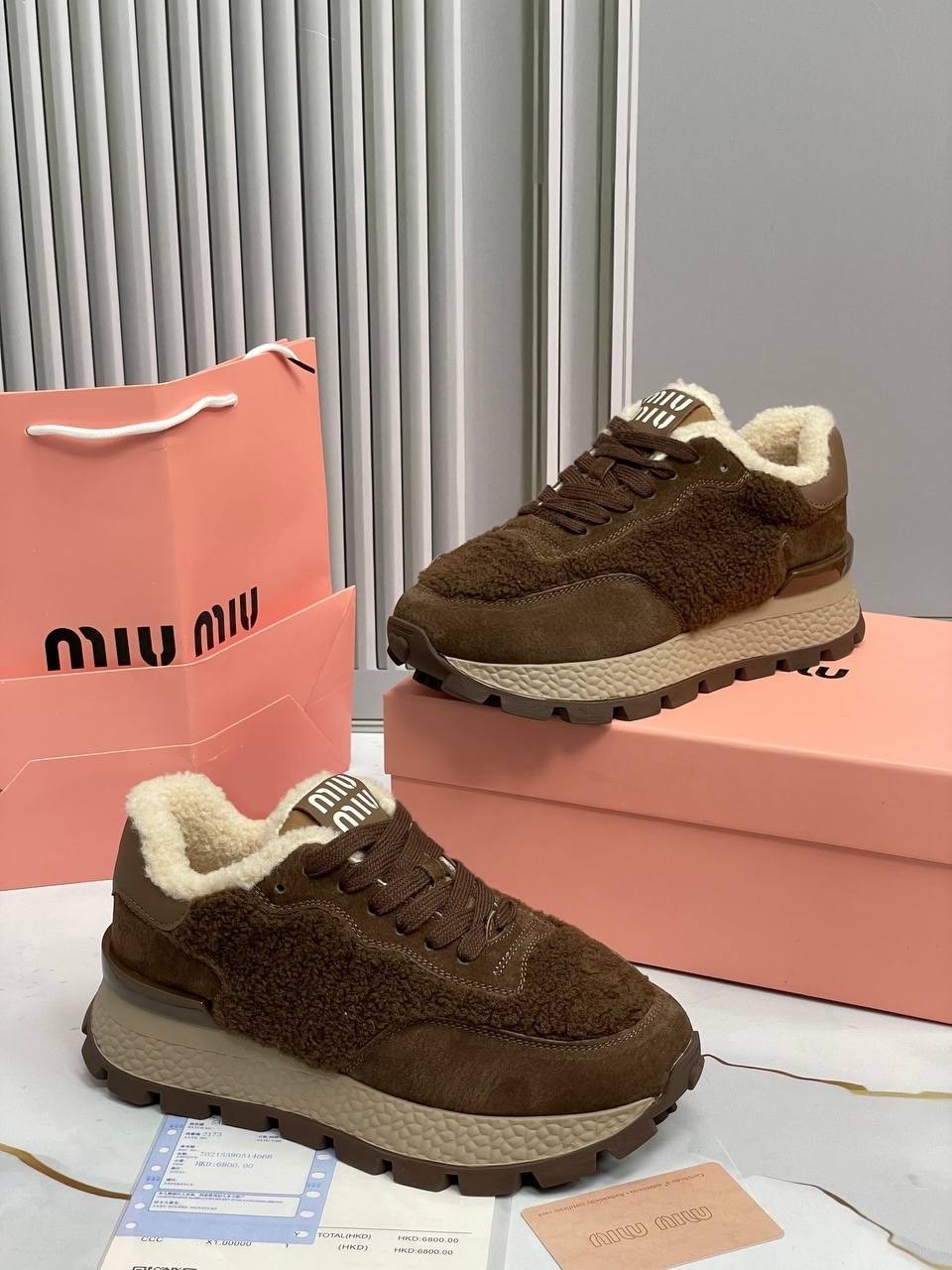 ,кроссовки с мехом,кроссовки женские,женские зимние кроссовки,кроссовки miu miu с мехом зимние