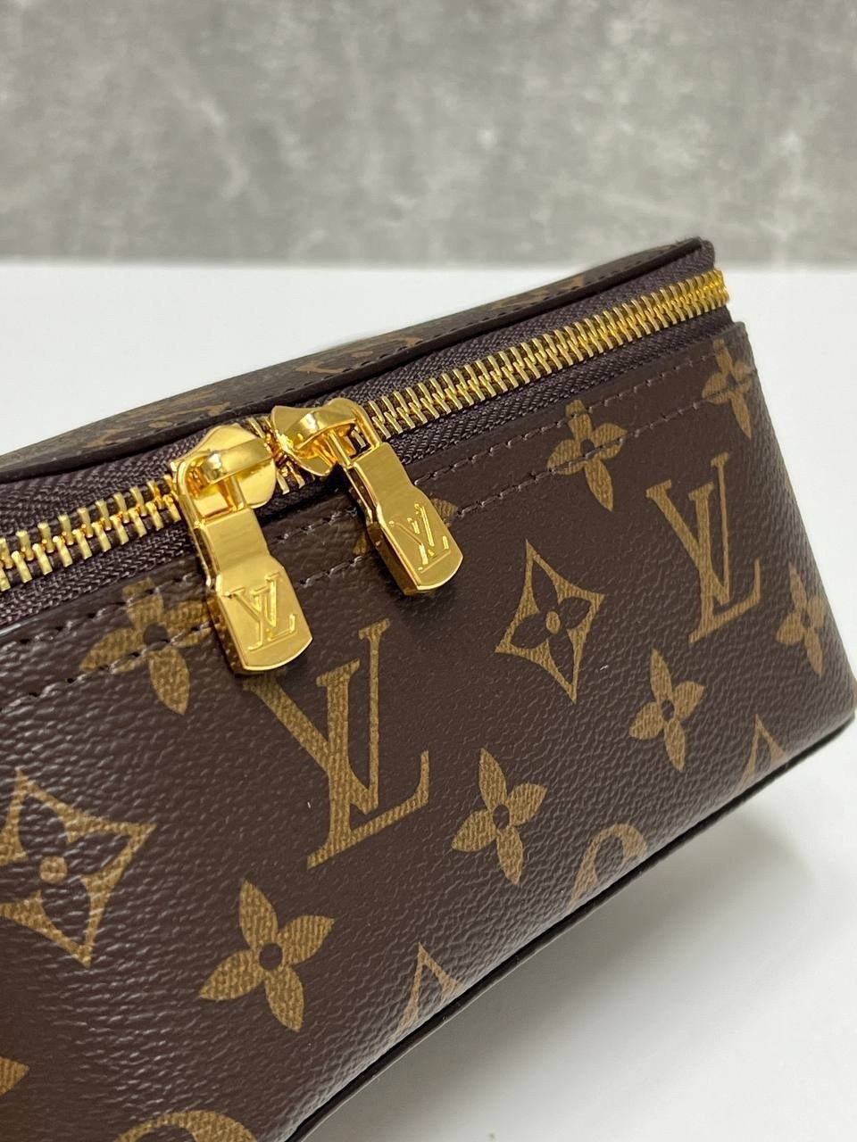 косметичка louis vuitton,louis vuitton косметичка louis vuitton,косметичка луи витон оригинал,луи виттон косметичка,cумка louis vuitton