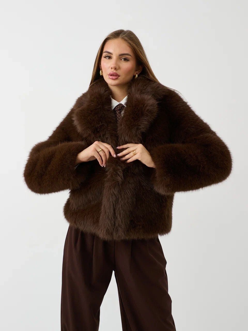 шуба коричневая,шубка укороченная,шуба из искусственного меха,шуба искусственная,шубка