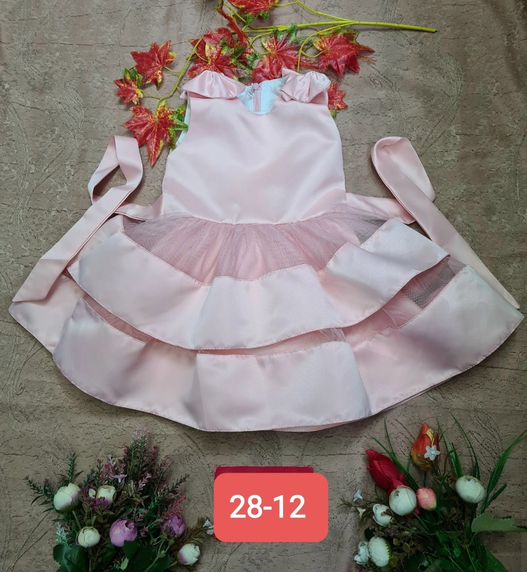 детская платье,платье на девочку,платье нарядное,нарядное платье для девочки,детские нарядные платья