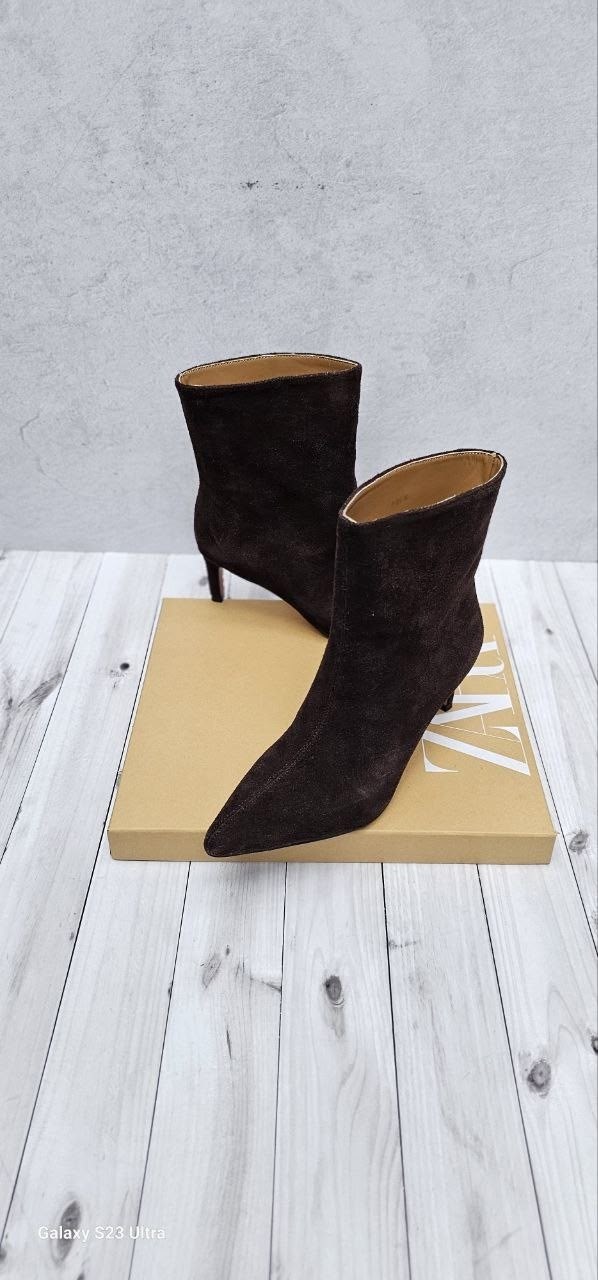 женские ботильоны с острым носком,замшевые женские ботильоны с острым носком на,замшевые ботильоны,модные ботильоны,женские ботильоны
