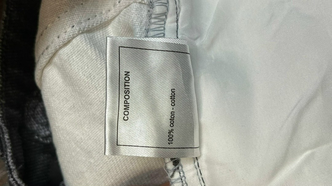 модные джинсовые куртки,куртка женская джинсовая оверсайз,куртка женская джинсовая,джинсовая куртка стильная,женская джинсовая куртка с принтом