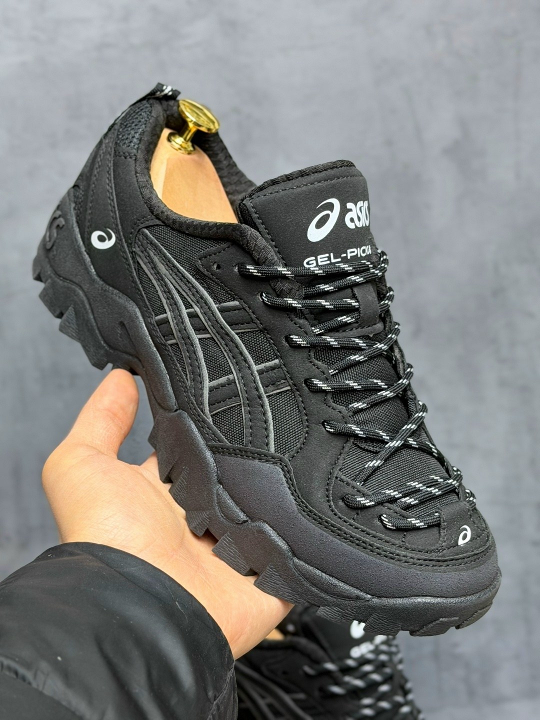 мужские кроссовки asics,кроссовки asics gel-pickax black,кроссовки asics gel pickax,кроссовки asics,кроссовки asics gel