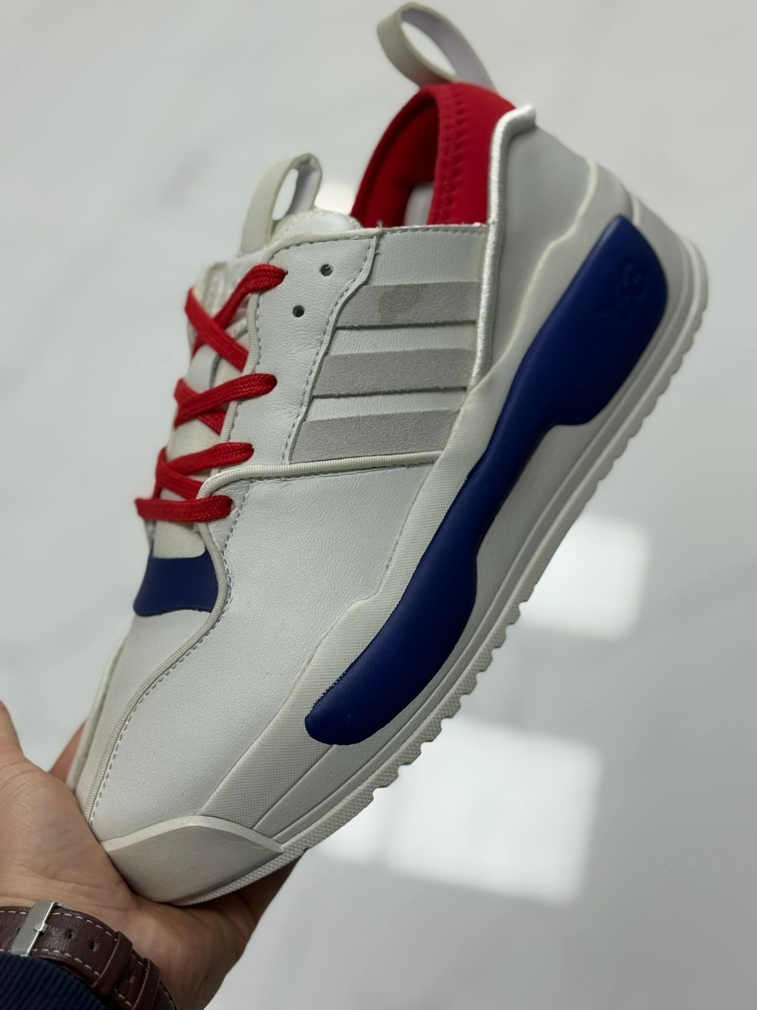 кроссовки adidas,кроссовки мужские adidas,,мужские кроссовки,кроссовки