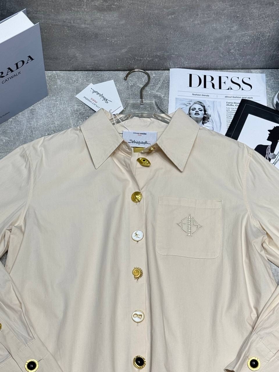 рубашка brunello cucinelli,женская рубашка,элегантная рубашка,бежевая рубашка,стильная рубашка