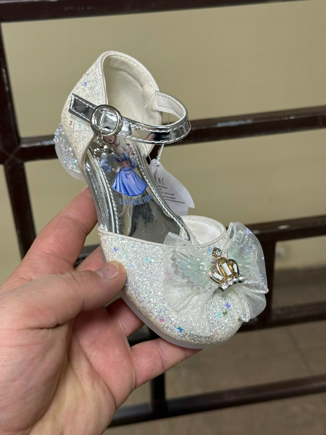 ,детские туфли,туфли для девочек,туфли принцессы,туфли нарядные для девочек