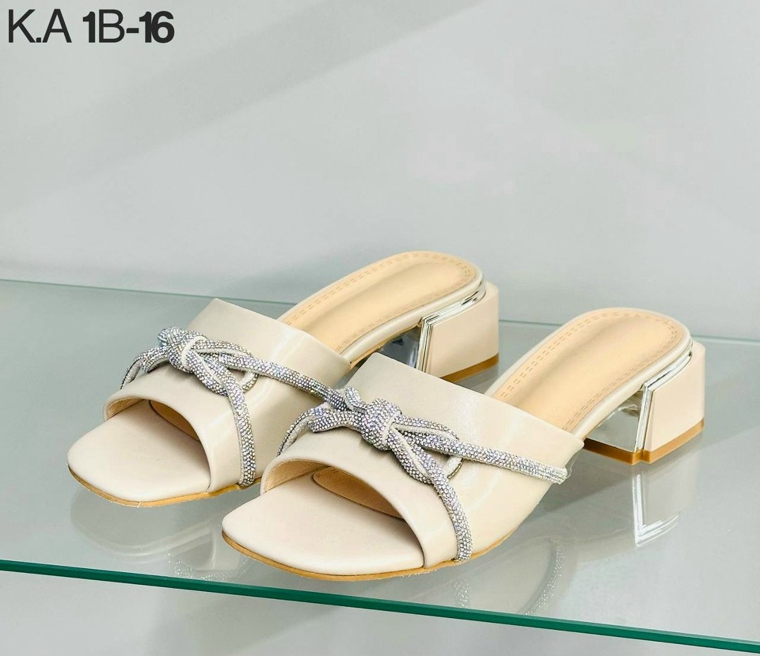 ,женские тапки,женская ,босоножки с кристаллами,женские шлепанцы