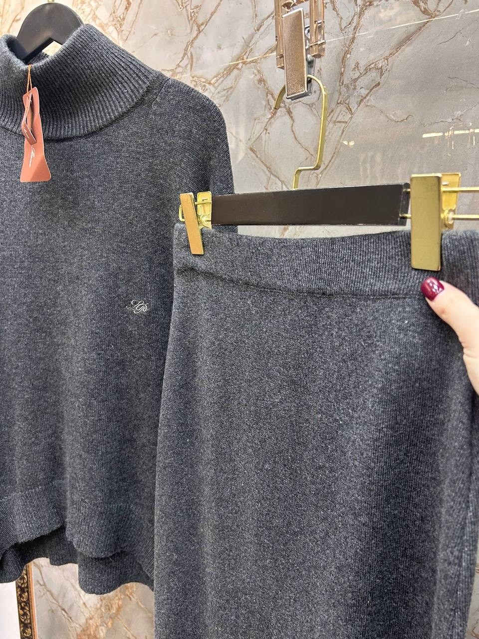 пуховик max mara,пуховик женский,пуховик,теплое пальто,пуховик коричневый