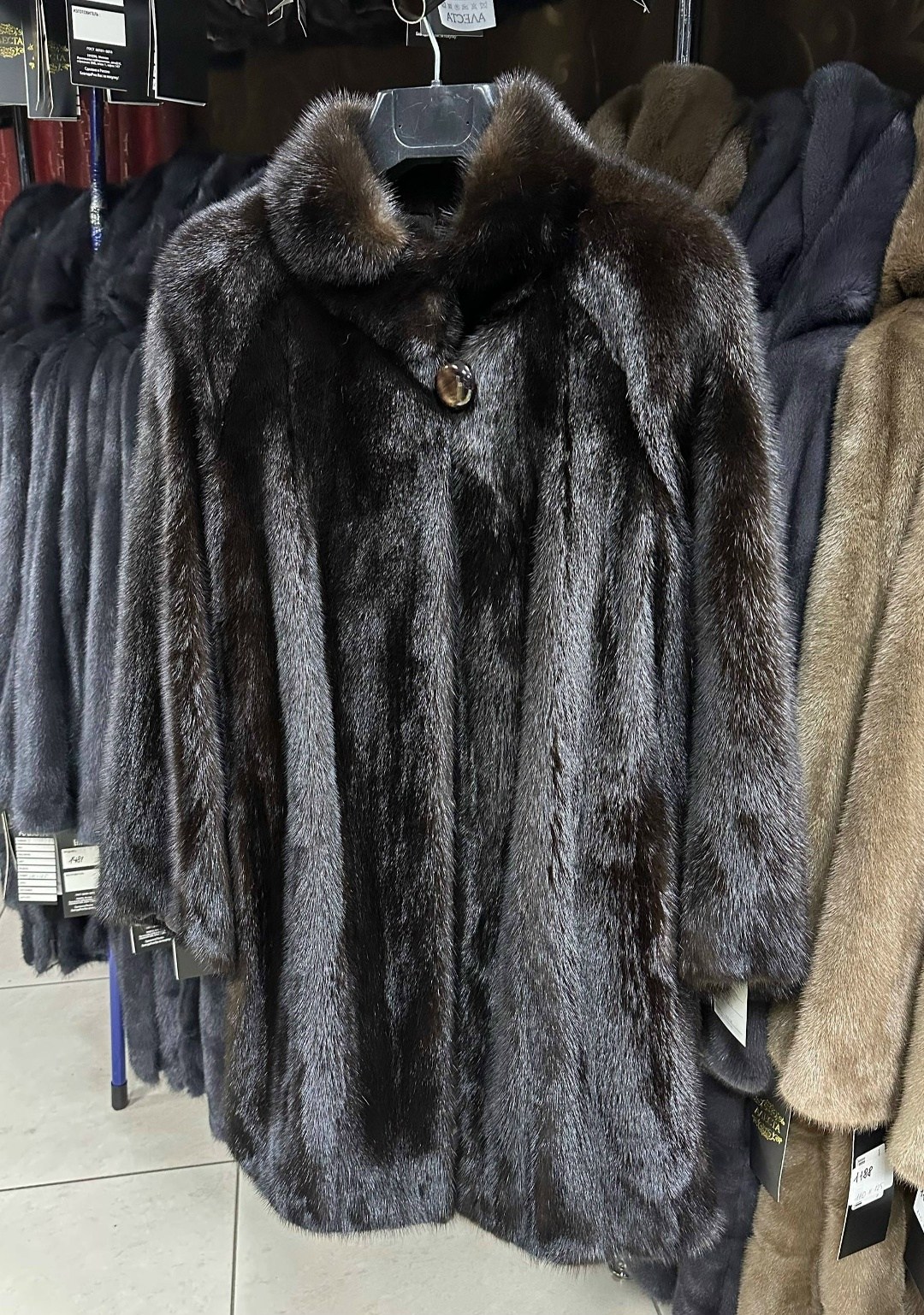 шуба норковая,шуба норка,шуба норковая бабочка 50-52-54,шуба,шуба no name норка размер 52/54 коричневый