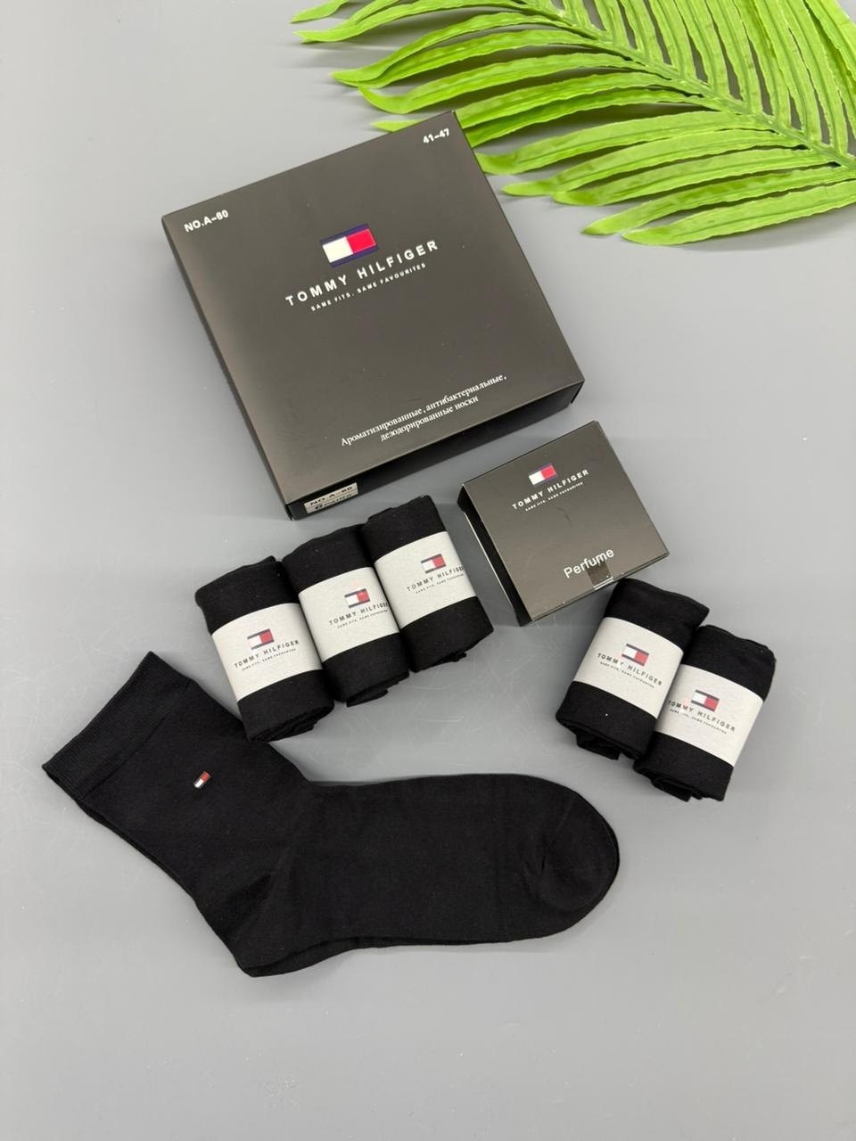 носки мужские набор в подарочной упаковке 6 шт. tommy hilfiger,носки набор в подарочной упаковке 6 шт. tommy hilfiger,комплект носков tommy hilfiger 6 пар,набор носки tommy hilfiger в подарочном короб