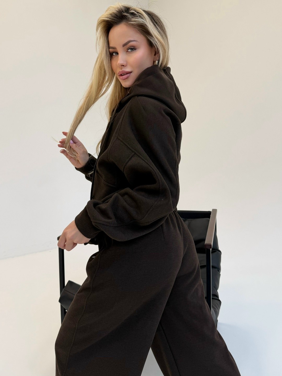 спортивный костюм,женский трикотажный костюм с брюками,костюм,костюм двойка брючный теплый темно-серый,трикотажные костюмы женские