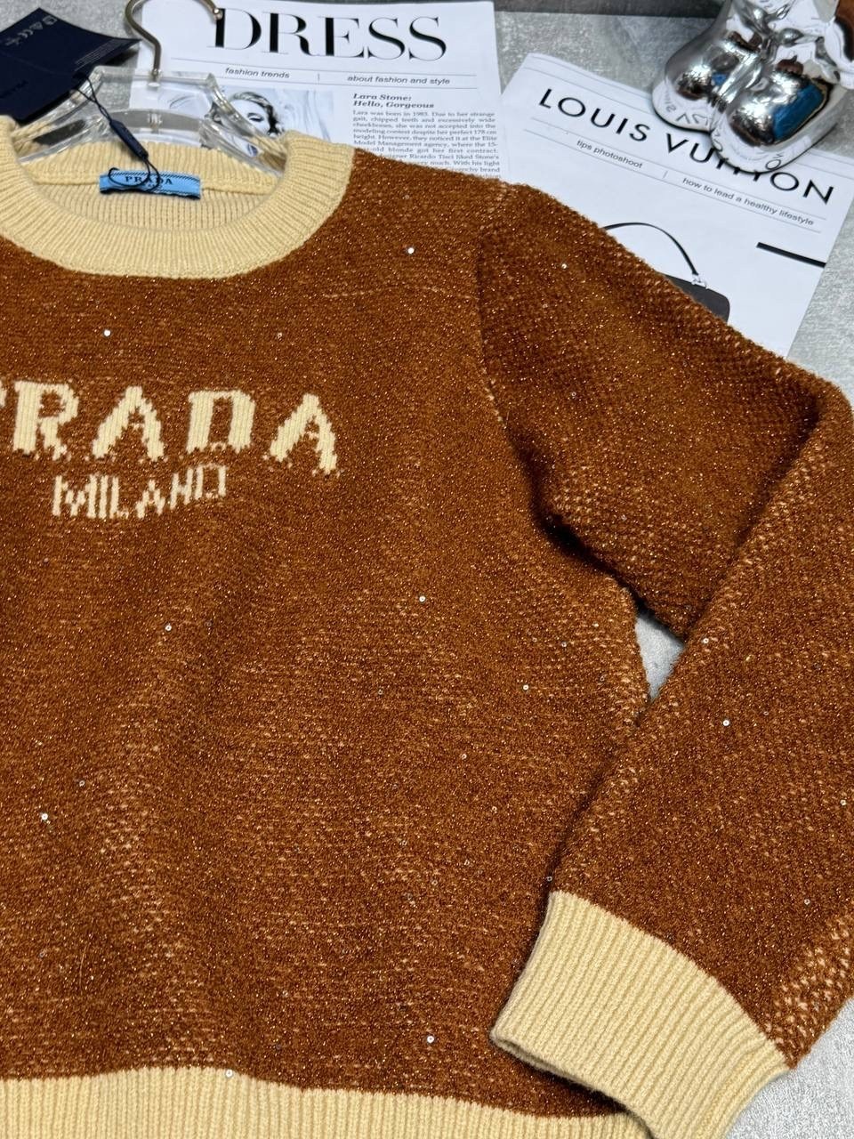 свитер prada,женский свитер,бежевый джемпер,женский джемпер,кофта прада