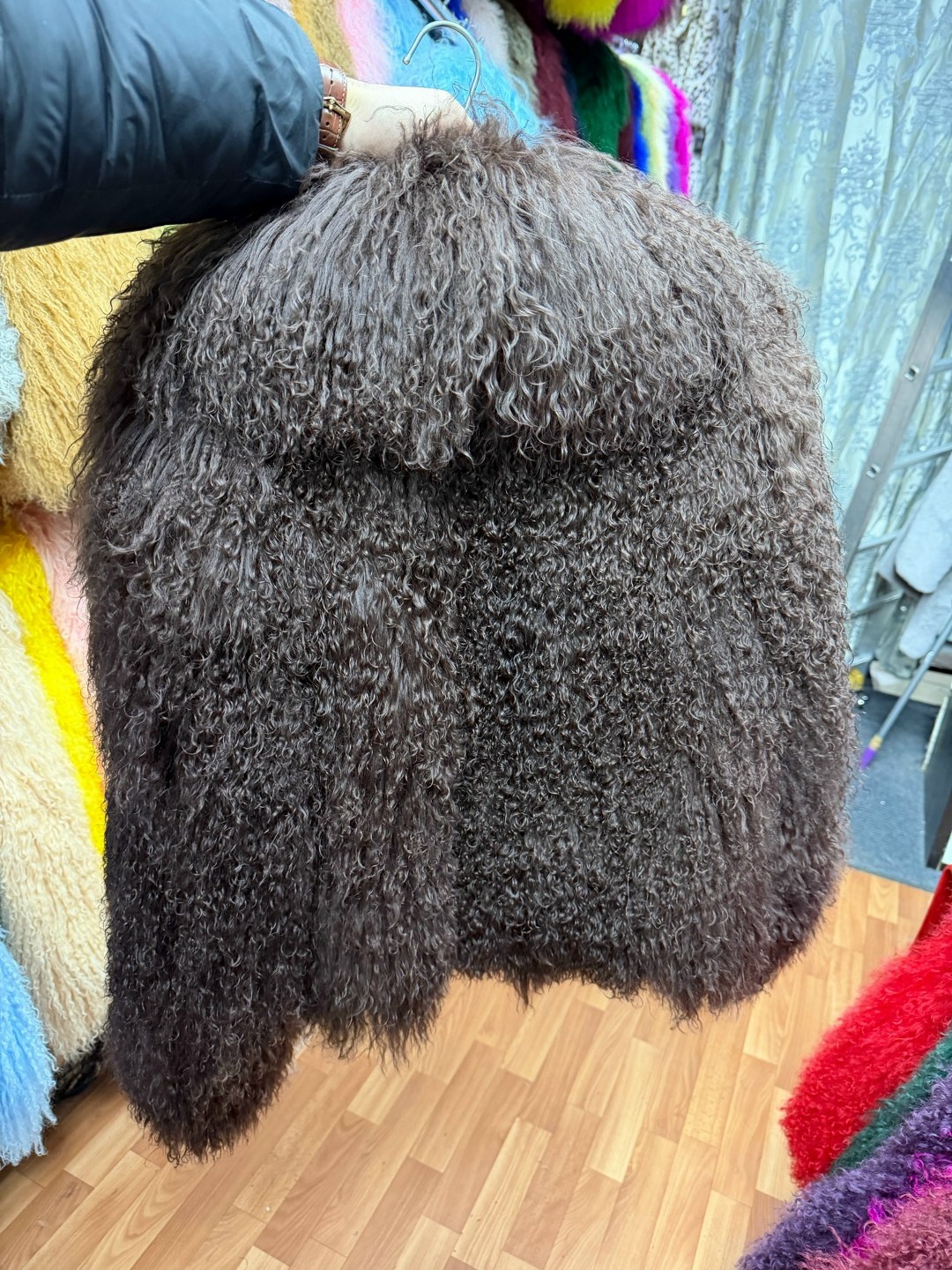 монгольская овечья шуба высокого качества,меховая куртка,мех ламы натуральный,шуба из ламы,женская шуба из монгольского меха