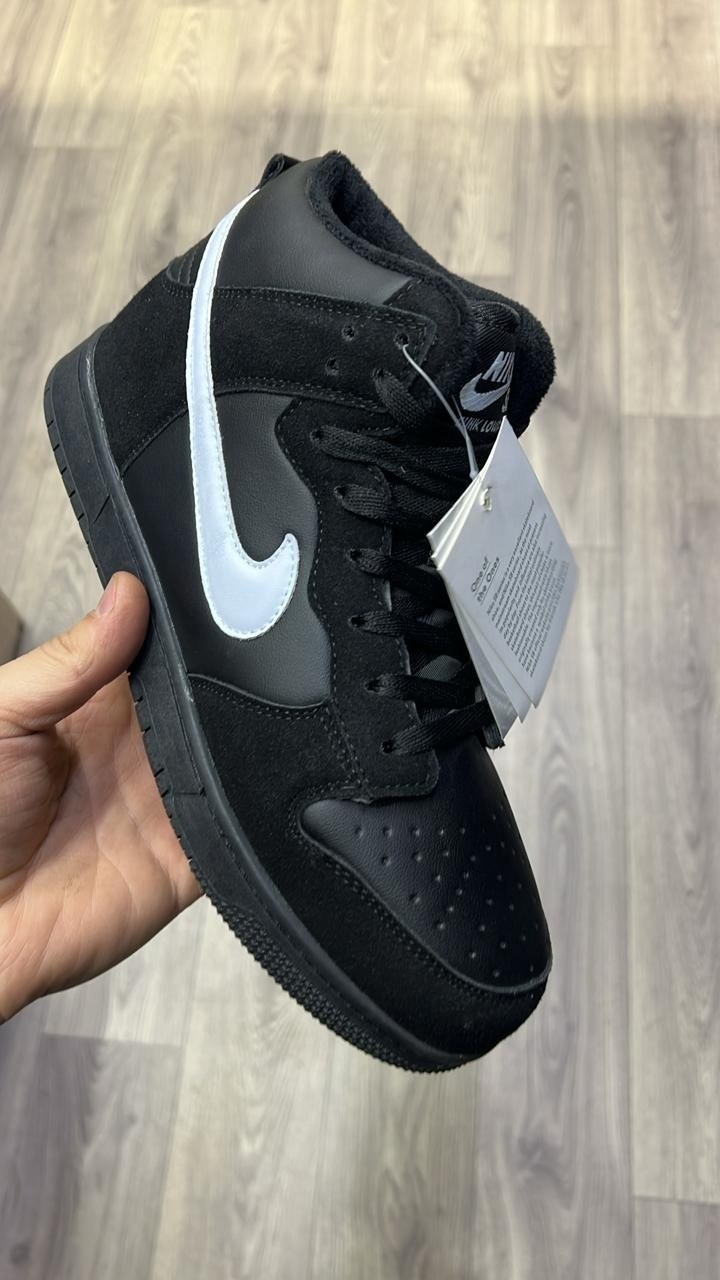 кроссовки nike air jordan 1 retro high,кроссовки мужские nike air jordan 1,зимние кроссовки nike air jordan 1,кроссовки nike air jordan 1,мужские кроссовки nike air jordan 1 retro high