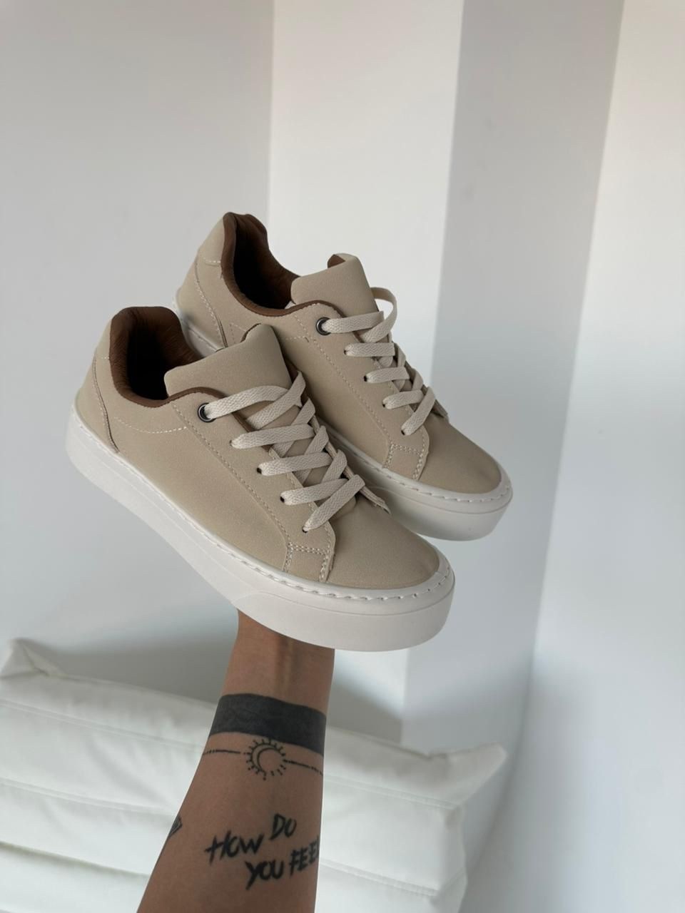 ,кеды женски,бежевые кеды,женские кеды,бежевые женские кеды