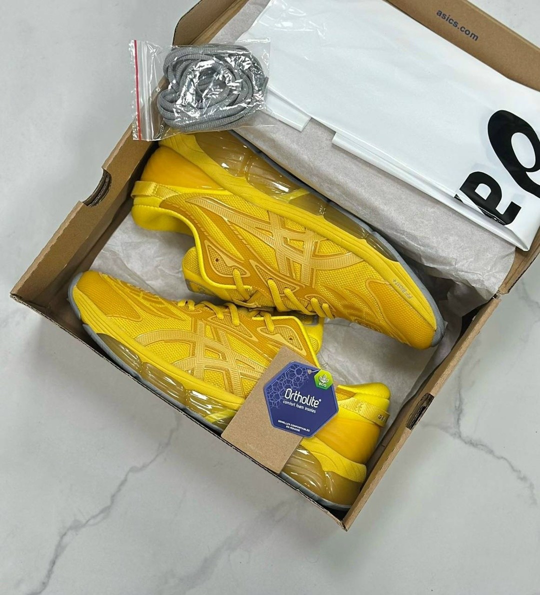 кроссовки asics,мужские кроссовки asics,желтые кроссовки,кроссовки,кроссовки асикс