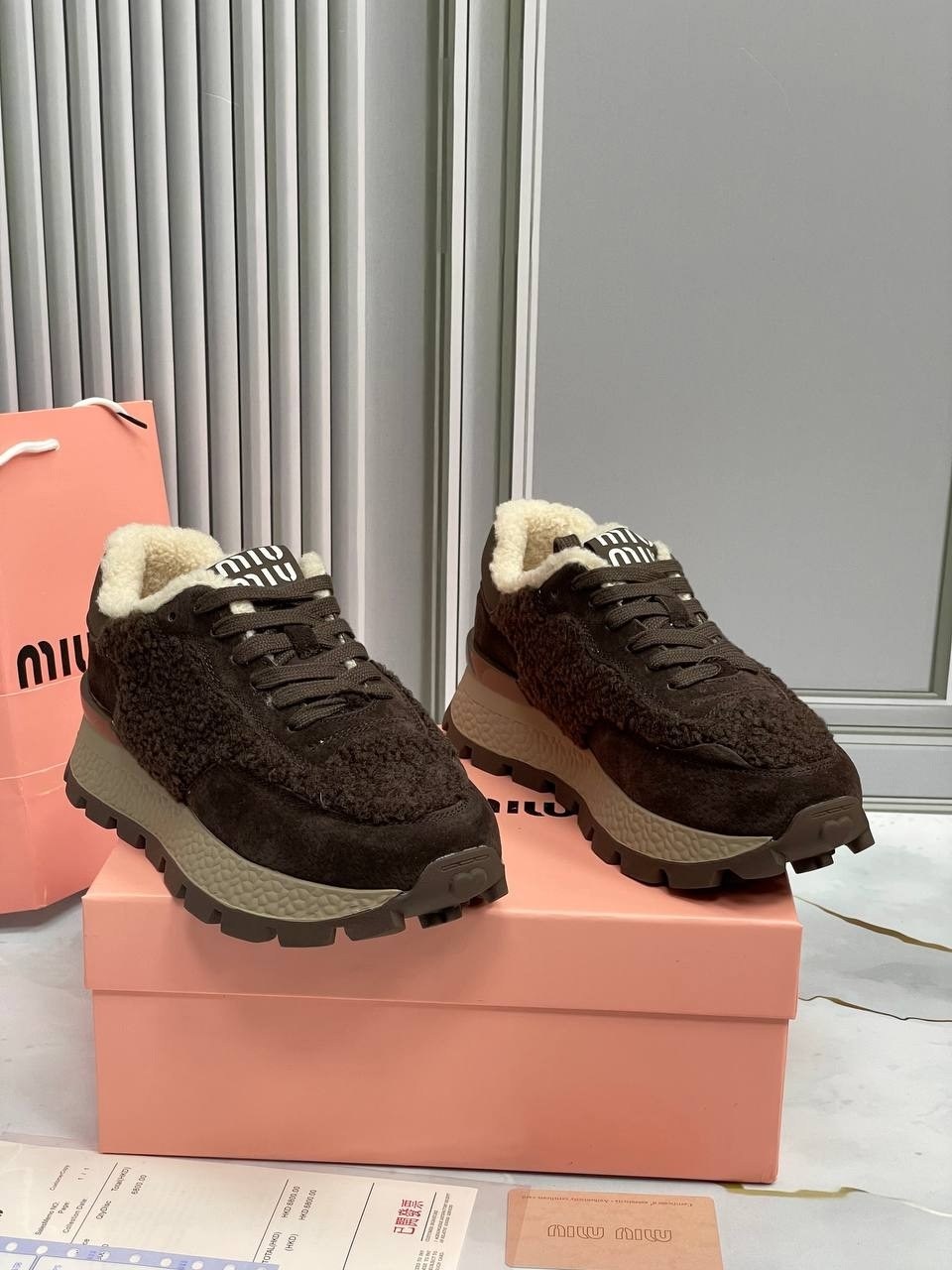 ,кроссовки с мехом,кроссовки женские,женские зимние кроссовки,кроссовки miu miu с мехом зимние