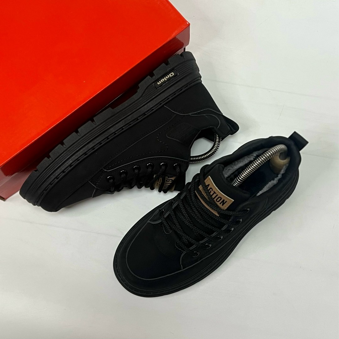 мужские ботинки,мужская  кроссовки,,зимняя мужская ,повседневные кроссовки