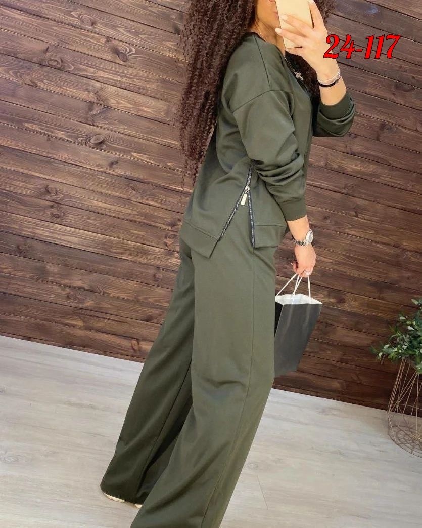 трикотажный костюм с широкими штанами,трикотажный костюм с широкими брюками,женский костюм на флисе,костюм с широкими брюками,костюм двойка женская