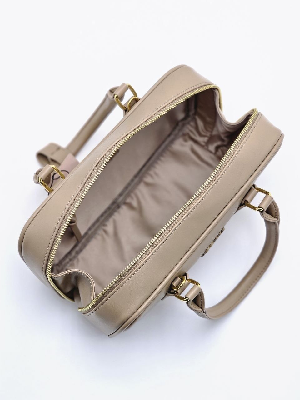 сумка,сумка miu miu,женская сумка,сумки миу миу,бежевая сумка