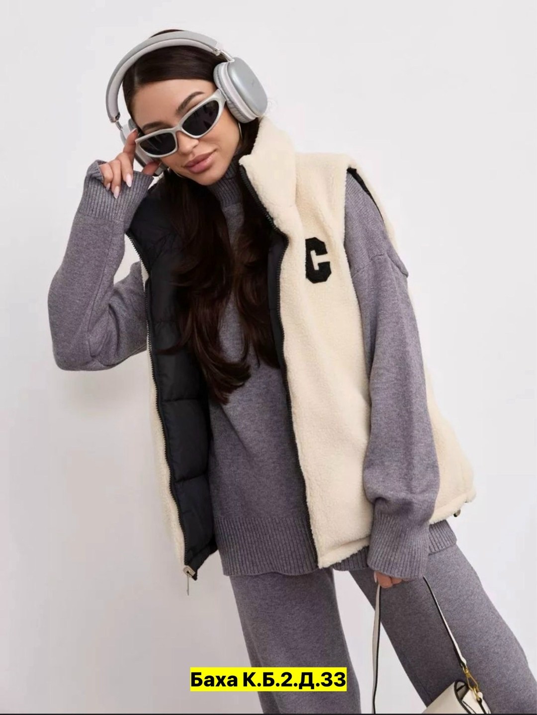 жилет утепленный двухсторонний безрукавка,повседневная жилетка женская,жилетка женская,двухсторонняя жилетка,демисезонный жилет