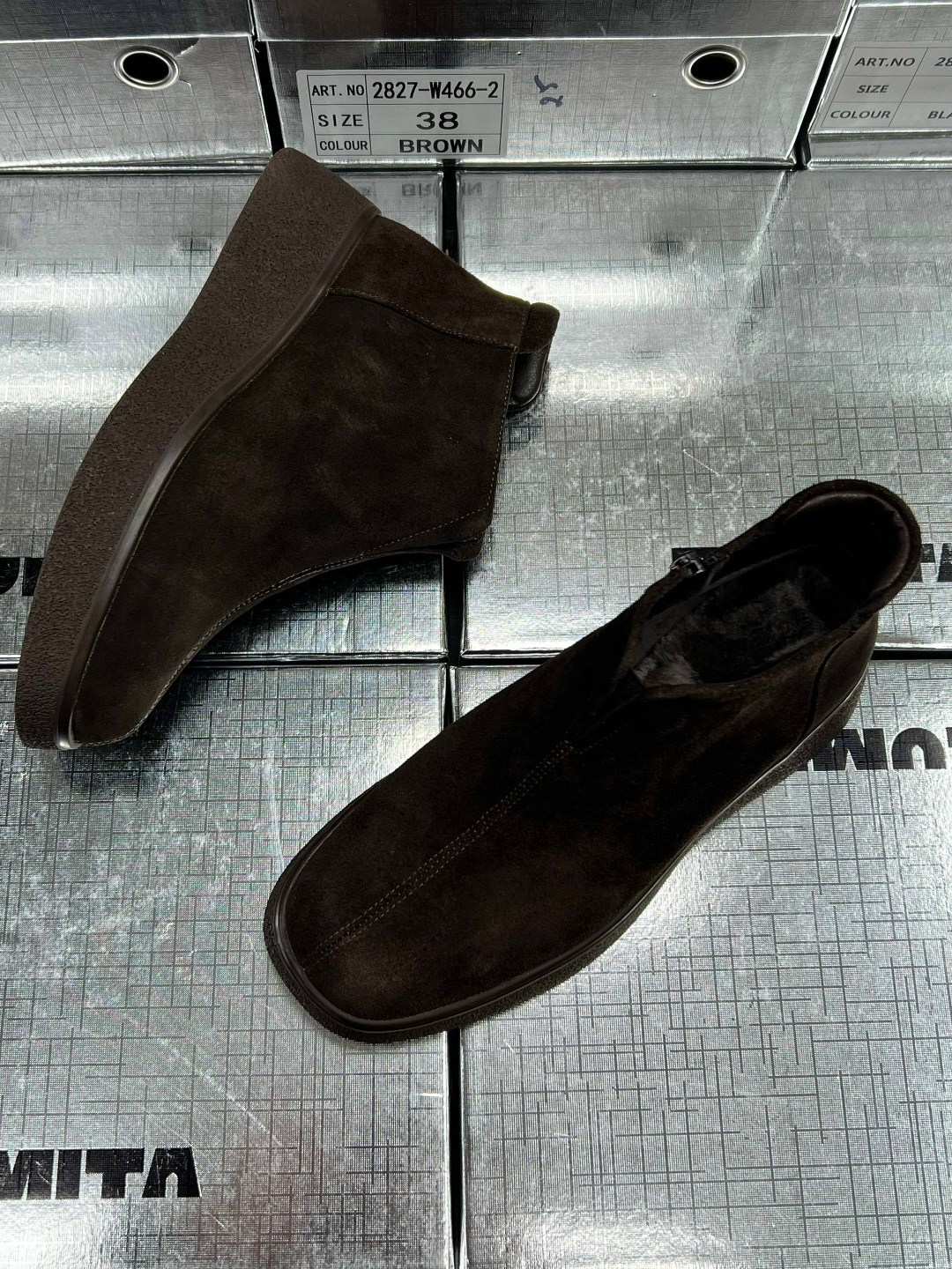 зимние замшевые ботинки мужские на натуральном меху,замшевые ботинки,мужские замшевые ботинки на натуральном меху,,мужские замшевые ботинки