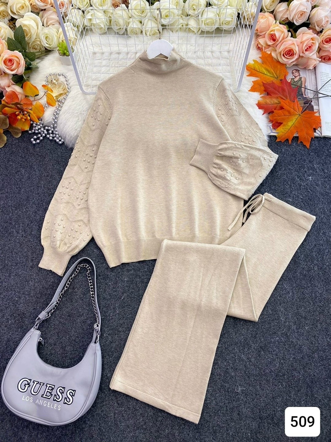 костюм двойка кашемир,трикотажные костюмы,костюм из кашемира,женские костюмы,вязаные костюмы женские