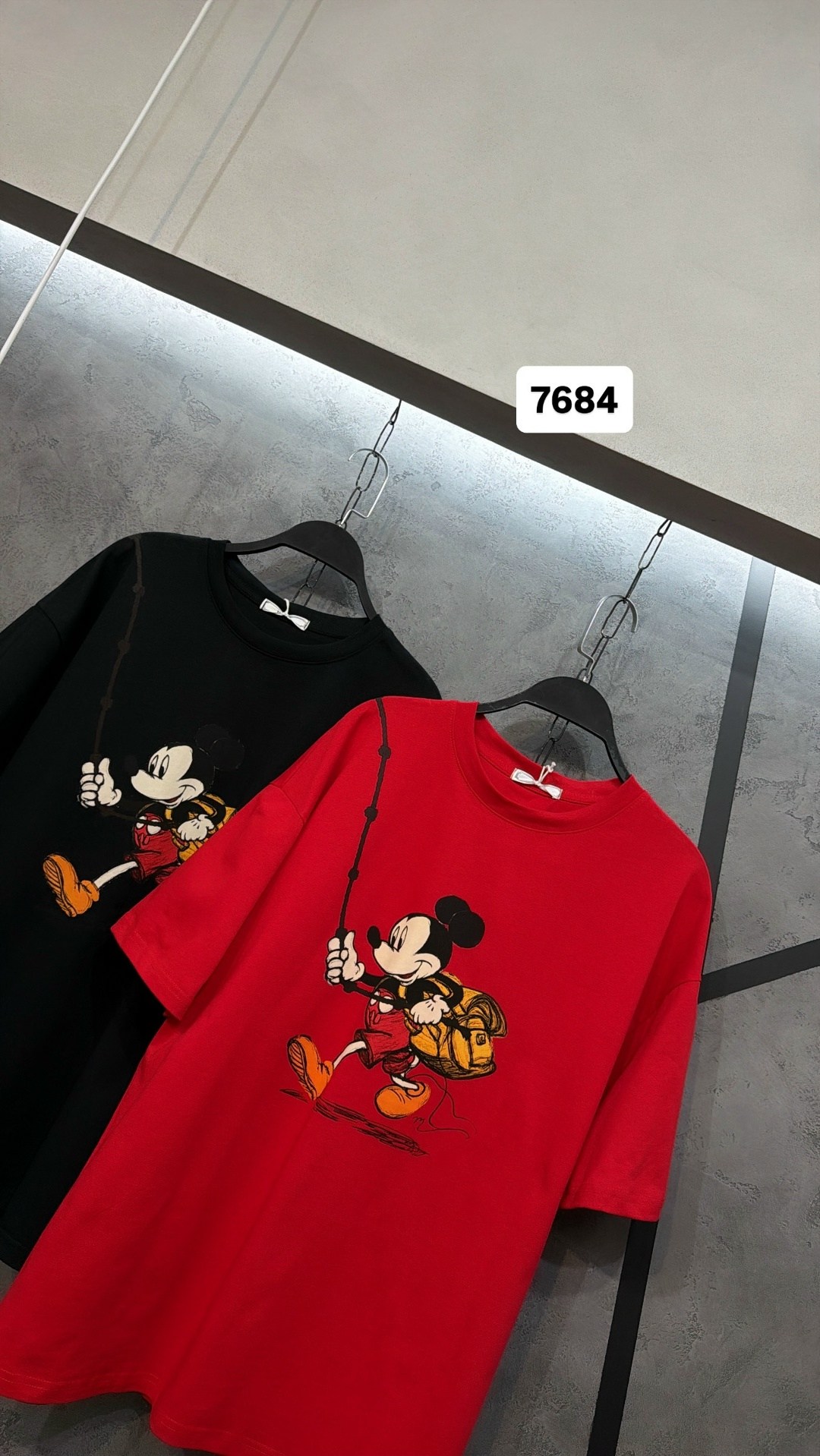 футболка с микки маус,оверсайз футболка,футболка,mickey mouse disney,футболки и майки