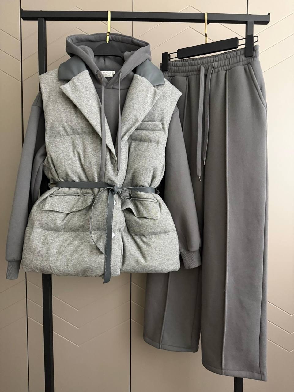 стильные костюмы,костюм тройка женский,жилетка женская,стильная жилетка,костюм тройка с курткой