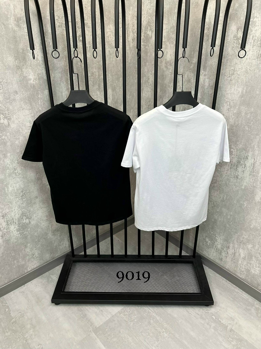 футболка,футболка стильная,мужская футболка,футболка с рисунком,футболка с принтом в