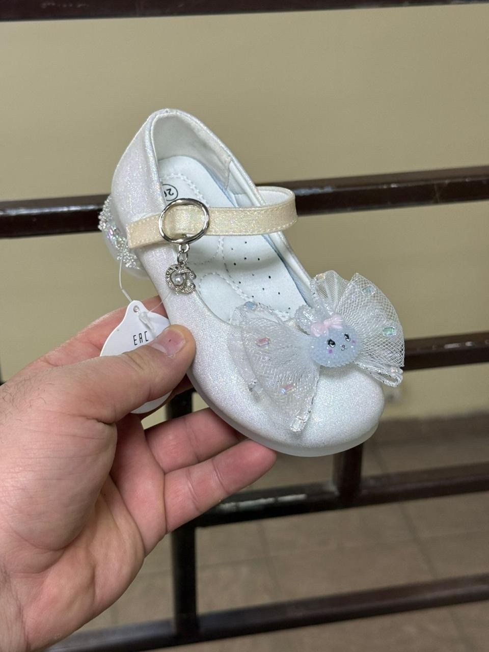 ,туфли принцессы,туфли для девочек,детские туфли,туфли нарядные для девочек