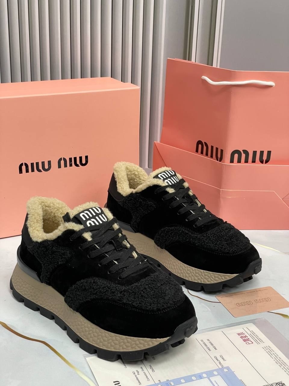 кроссовки женские,,кроссовки miu miu с мехом зимние,женские кроссовки miu miu,кроссовки зимние женские miu miu
