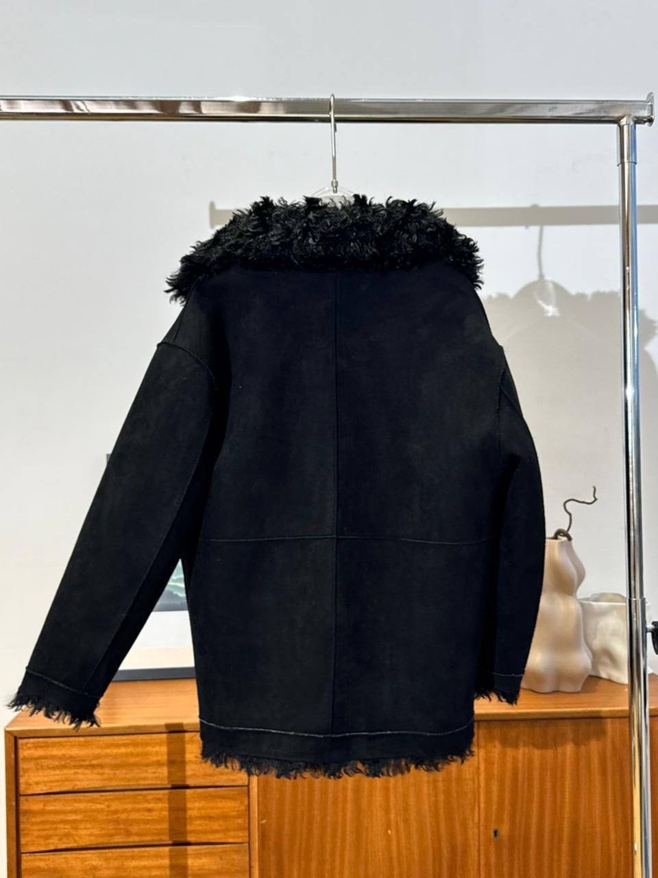 дубленка женская,дубленка черная,женская дубленка из натурального меха,дубленка из натурального меха,полупальто оверсайз