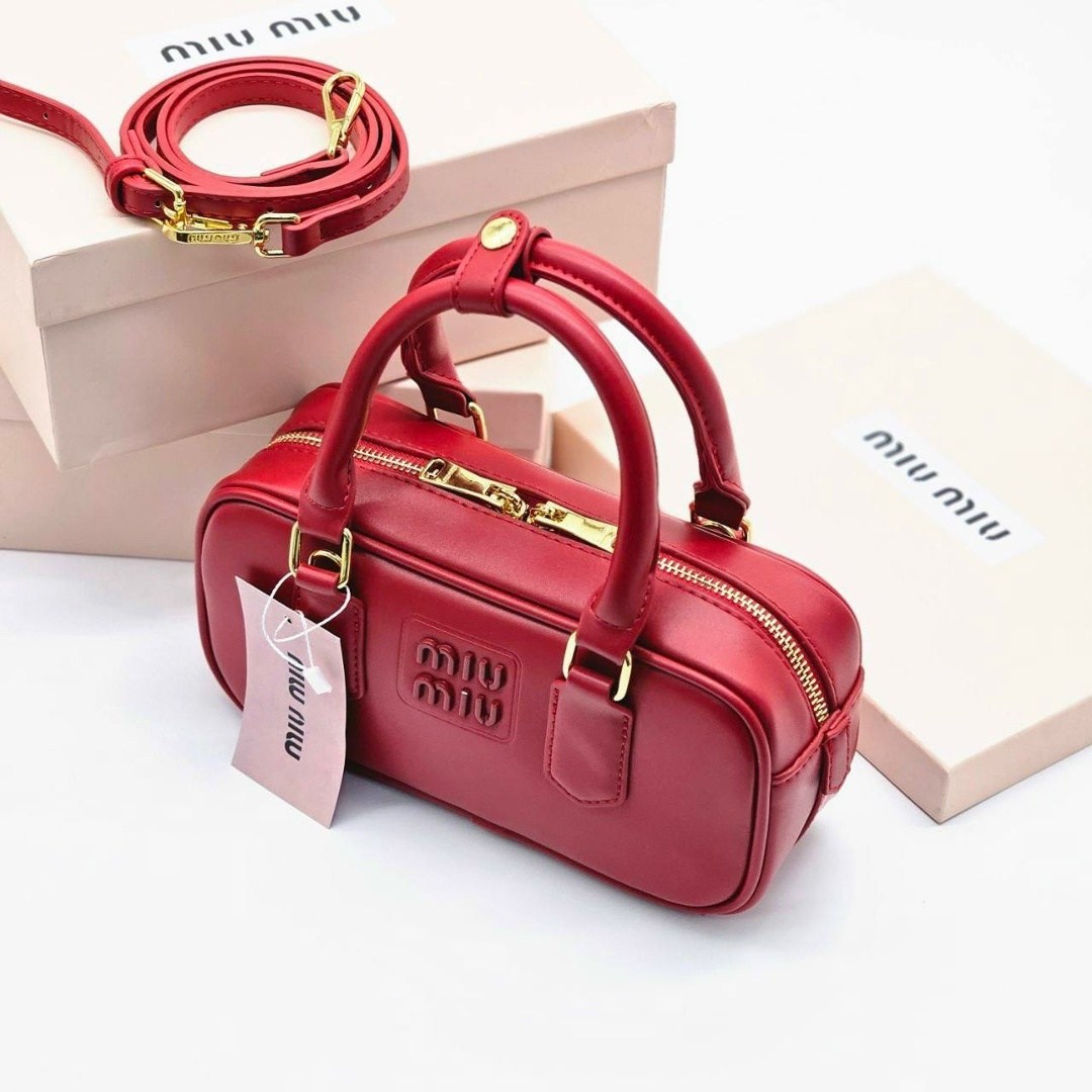 сумка miu miu,сумка женская miu miu,сумка,miu miu сумка на плечо кросс-боди,сумка miu miu на плечо