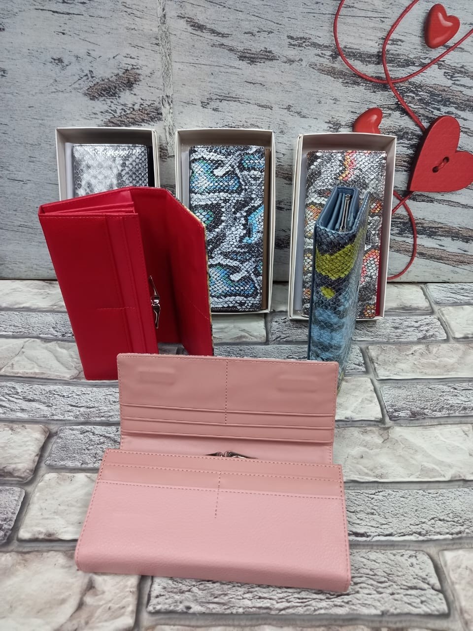 женские кошельки,кошелек женский из натуральной кожа,кошелек из натуральной кожи питона,кошелек из кожи питона,кошелек женский натуральная кожа кошелек