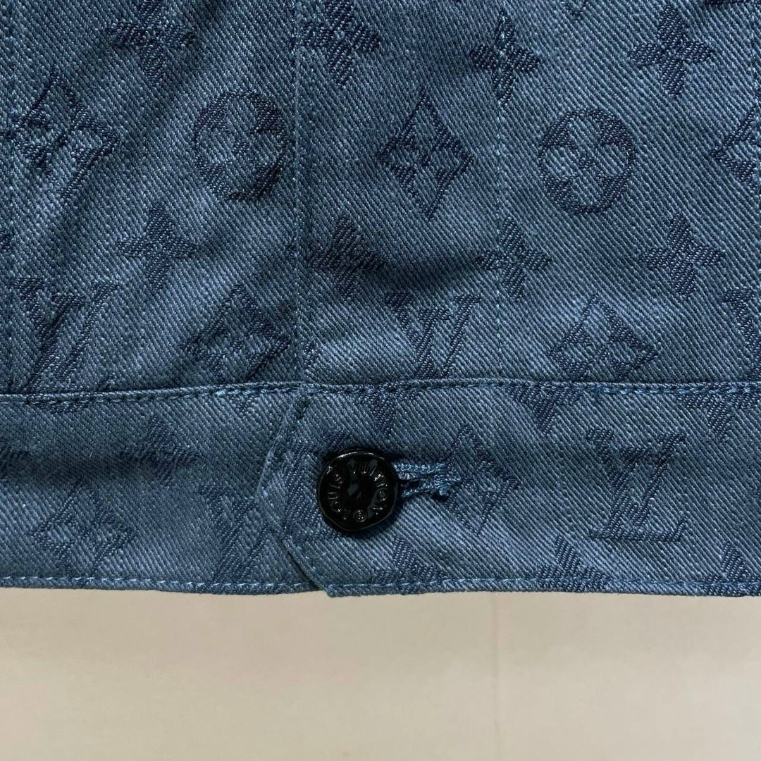 джинсовка луи виттон,louis vuitton monogram denim jacket,куртка джинсовая louis vuitton,джинсовые куртки,мужская джинсовая куртка louis vuitton