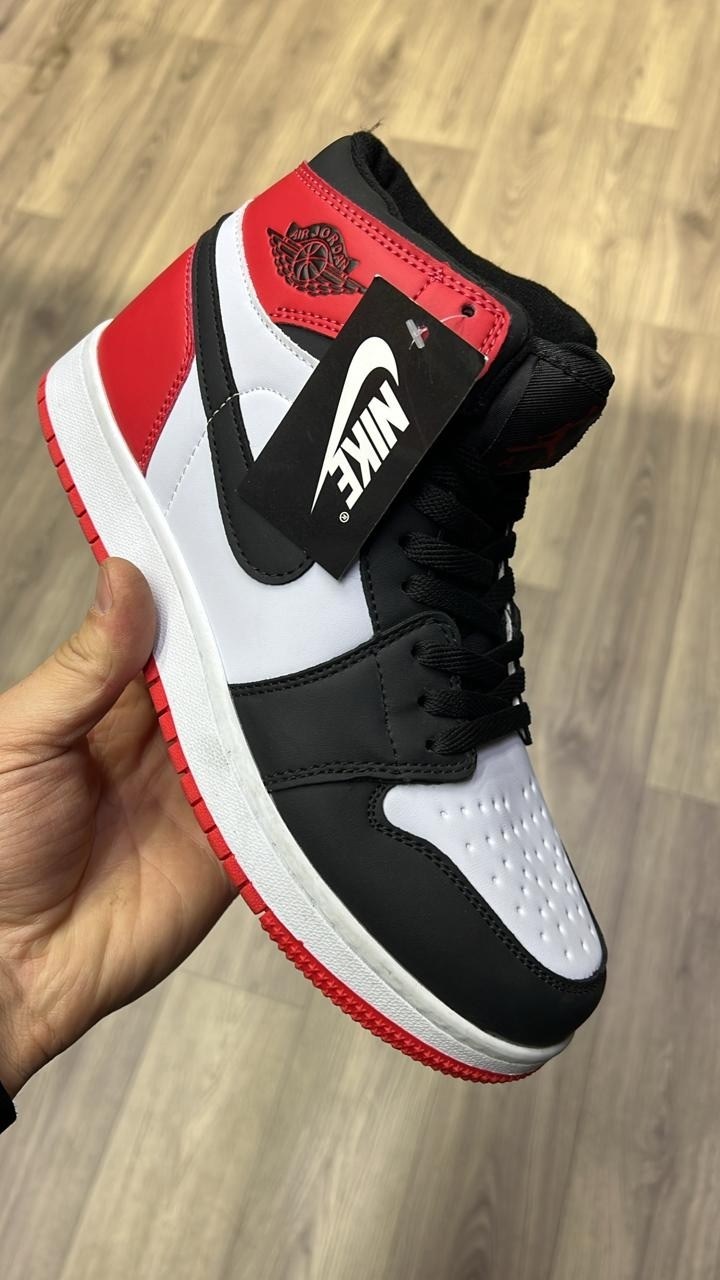 кроссовки nike air jordan 1 retro high,кроссовки мужские nike air jordan 1,зимние кроссовки nike air jordan 1,кроссовки nike air jordan 1,мужские кроссовки nike air jordan 1 retro high