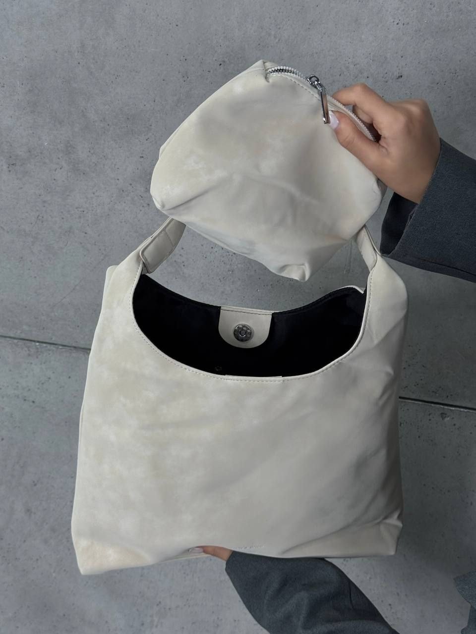 сумка замшевая большая шоппер а4 leyra,сумка замшевая,большая сумка шоппер из натуральной замши черный,шоппер натуральная кожа сумка большая кожаная на плечо reversal,женская сумка шоппер на плечо из