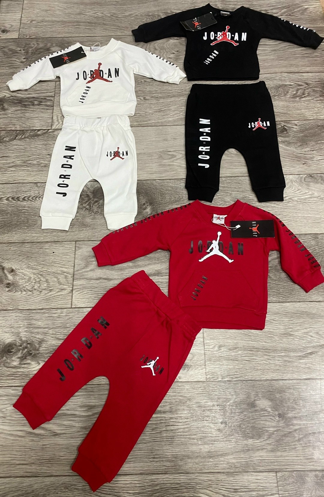 костюм для малыша,комплекты одежды,одежда для мальчиков,костюмчик для малыша,детские спортивные костюмы