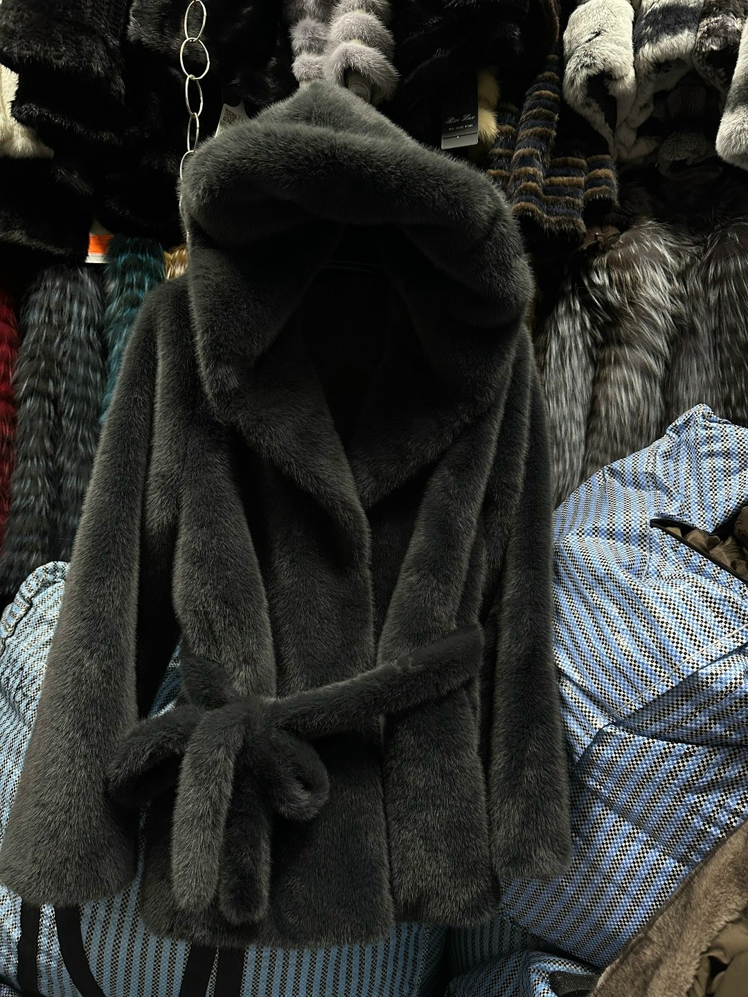 шуба двустроннаяя искусственная под норку пальто из экомеха jan steen,шубка,шуба,женская шуба,шубка из эко меха под норку с капюшоном