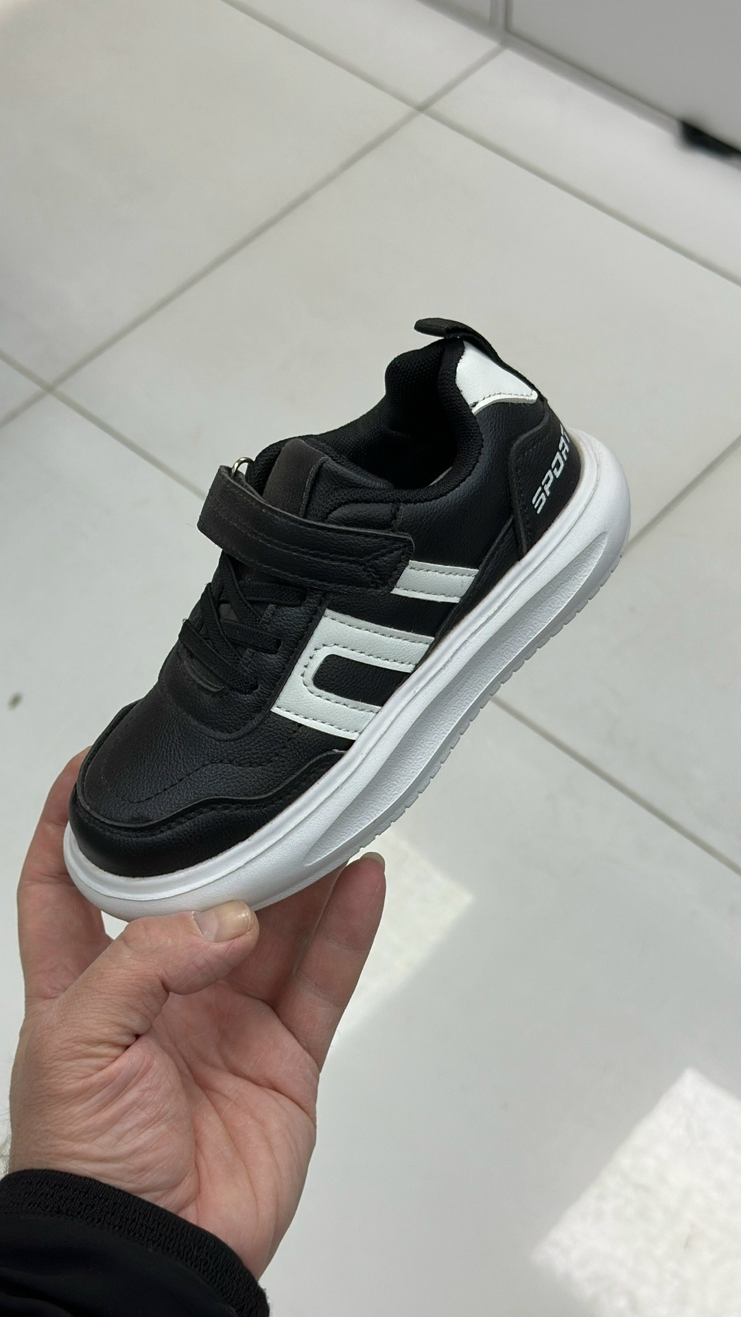 детские кроссовки,,кроссовки мальчику,кроссовки закрытые,кроссовка детская