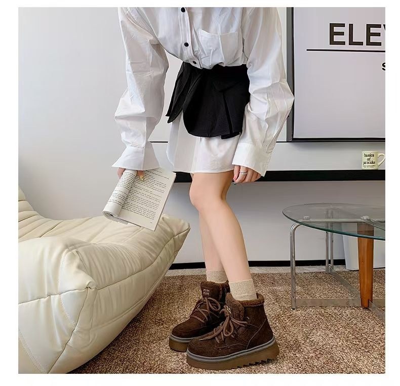 зимняя женская  из коровьей замши,женские зимние ботинки из коровьей замши на платформе,женская зимняя ,,новые утепленные и теплые женские зимние ботинки