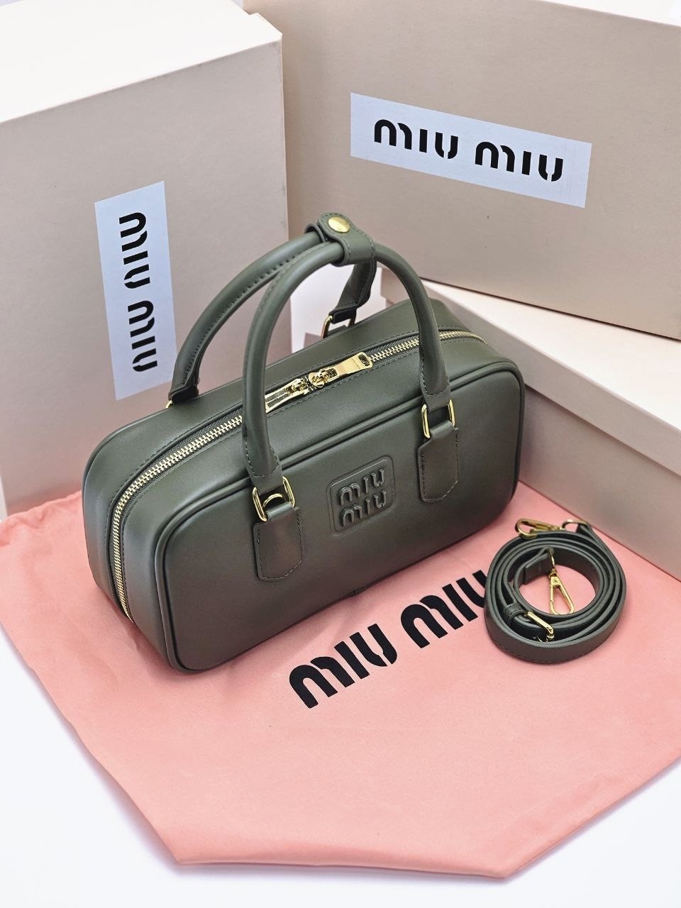 сумка,сумка miu miu,сумка женская,женская сумка miu miu,сумки миу миу