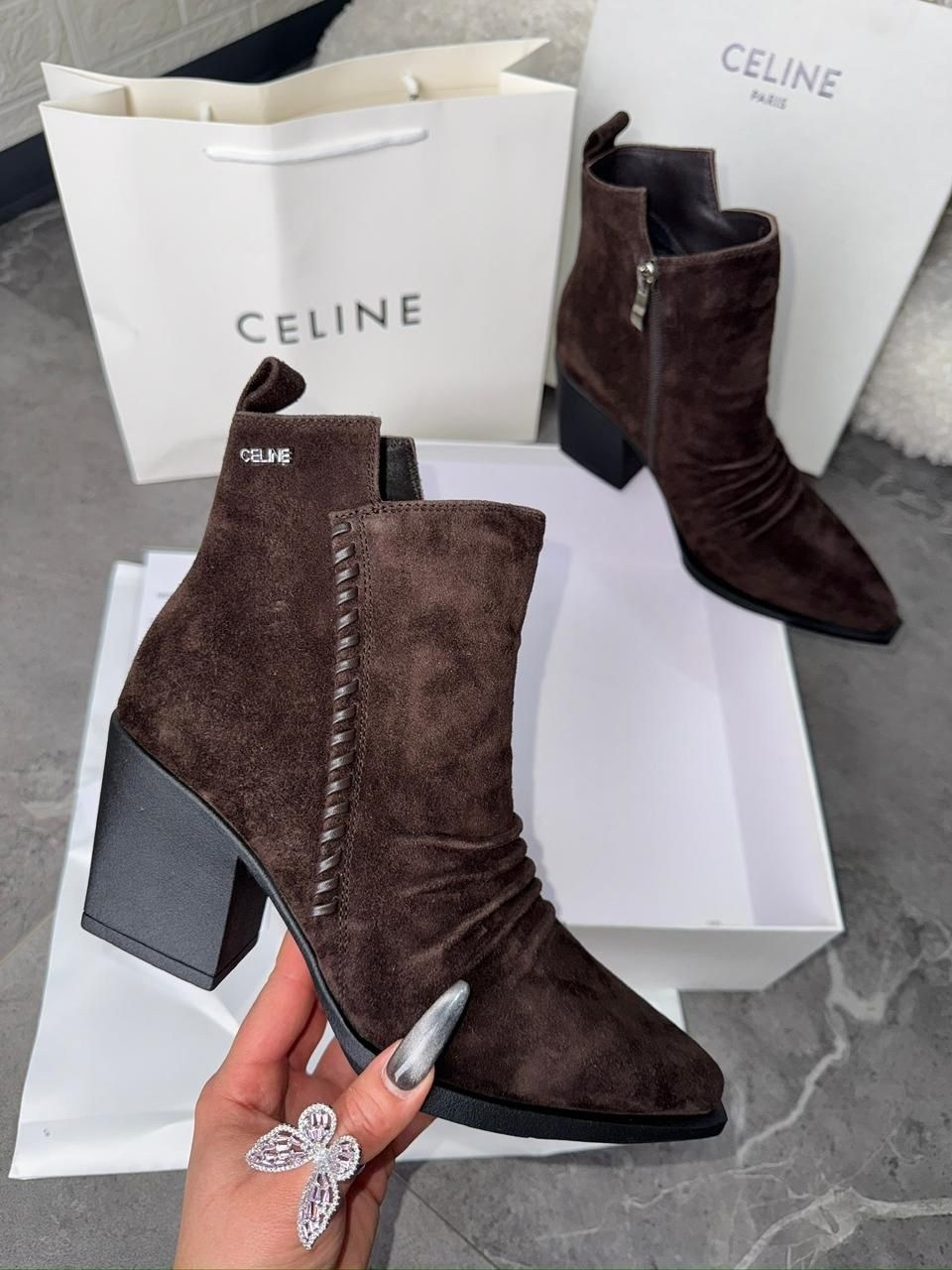 ботильоны женские,ботильоны зимние натуральная замша piniolo,замшевые ботильоны,казаки замшевые демисезонные ботинки на каблуке italyano,казаки замшевые демисезонные ботинки на каблуке italiano